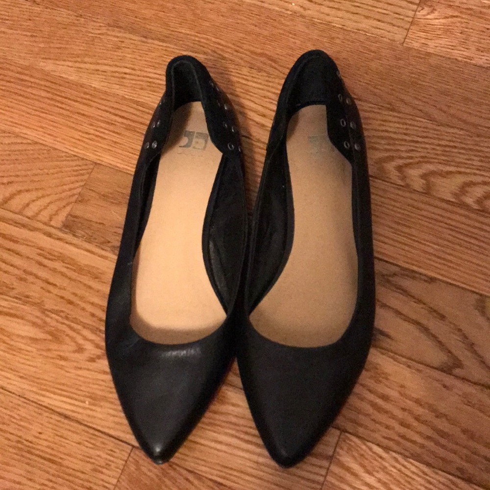 Joe’s brand flats. Like new